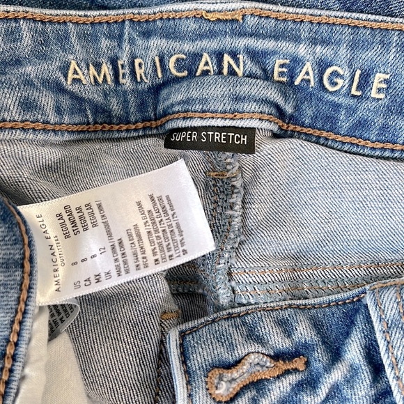 American Eagle Super Stretch Distressed Jeans - Picture 3 of 4